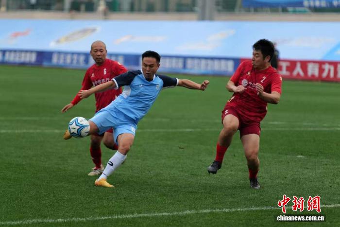 2025中国职工足球超级联赛大连赛区正式开赛