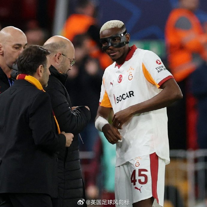 奥斯梅恩手臂骨折伤退 利物浦欧冠赛前备战受阻