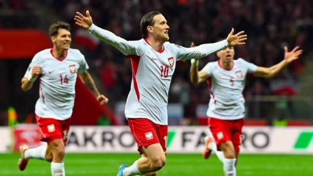 努内斯助攻哈兰德破门 曼城新星或成葡萄牙右路