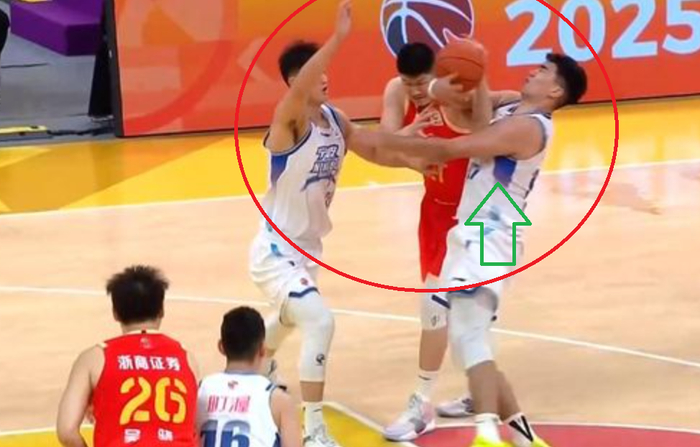 广厦大胜宁波却遭遇伤病危机 胡金秋重伤退赛引