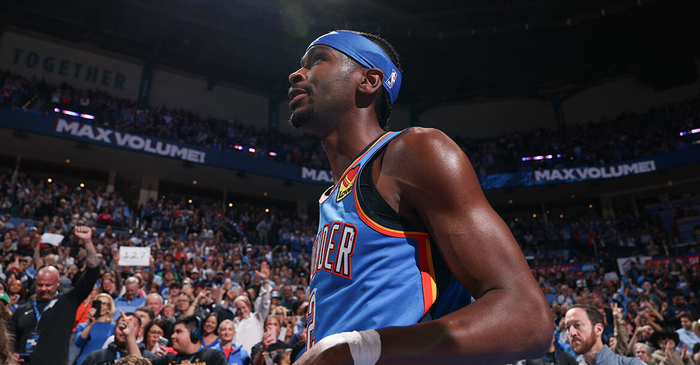 谢伊-亚历山大创历史纪录 连续127场得分20+超越张