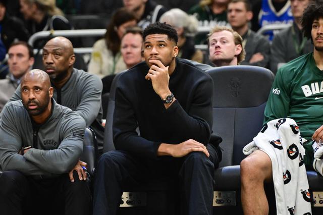 字母哥或加盟爵士？德隆私心建议遭质疑