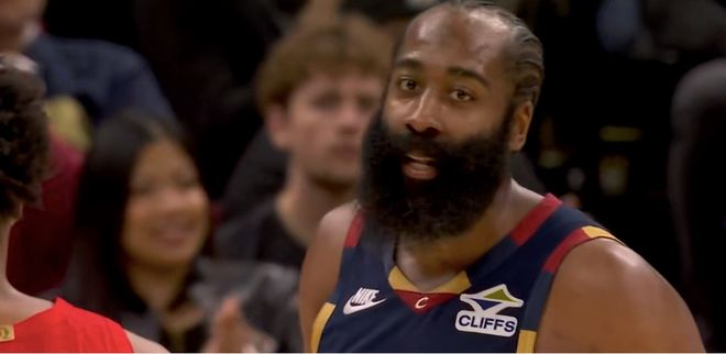 哈登高效砍28分 骑士双杀猛龙夺赛点