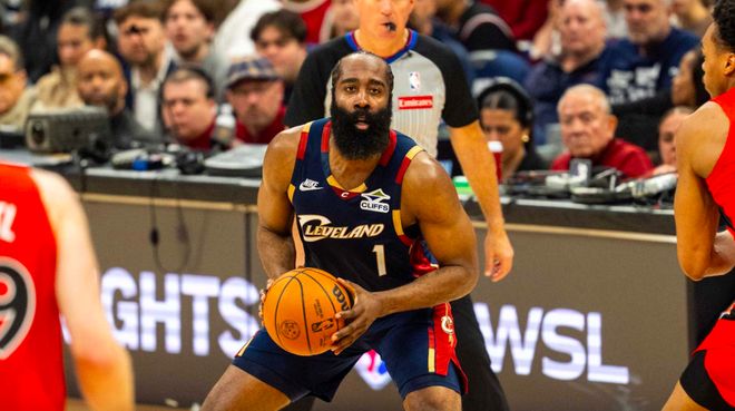 哈登高效砍28分 骑士双杀猛龙夺赛点