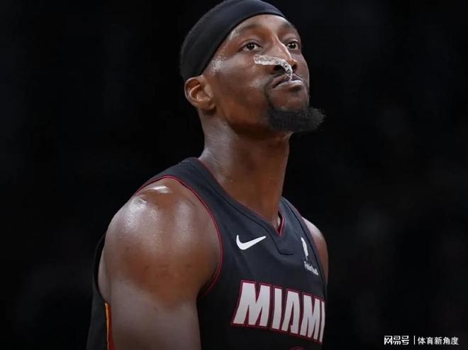 阿德巴约两战狂揽56罚球创纪录